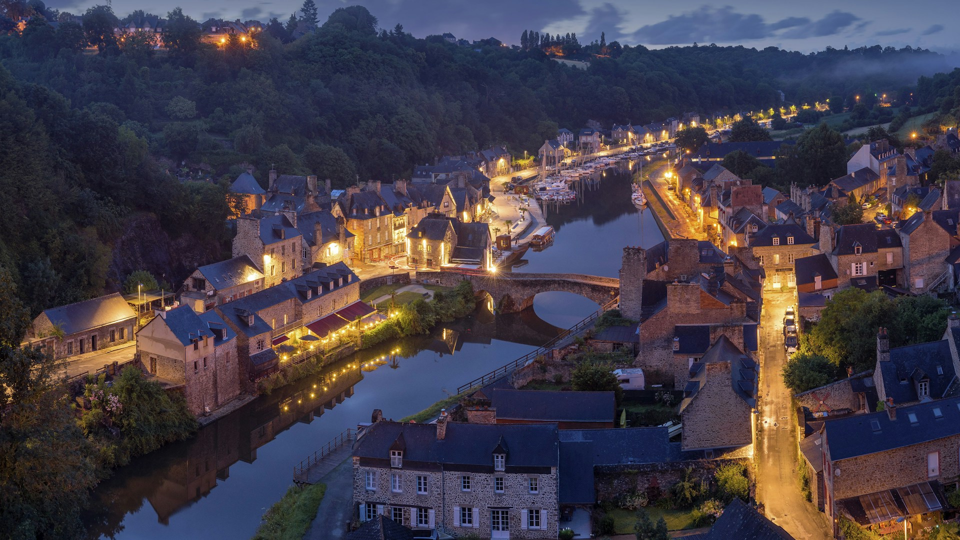 auvergne-rhone-alpes